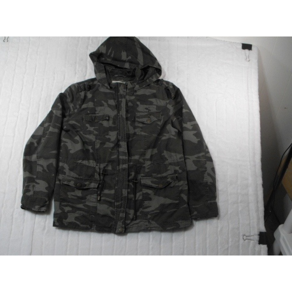 Outer Edge Utility Jacket Women Large Green Camo Excellent Hooded Cargo Anorak